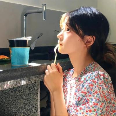 学妹惊声之色色发抖